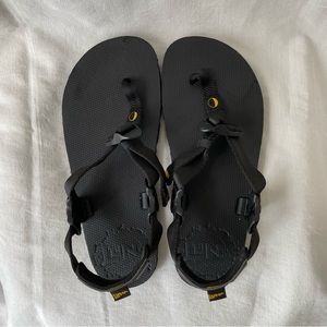 Luna Sandals